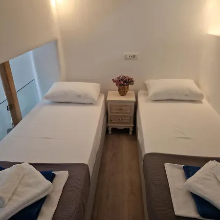 Empyreal Blue Apartman *